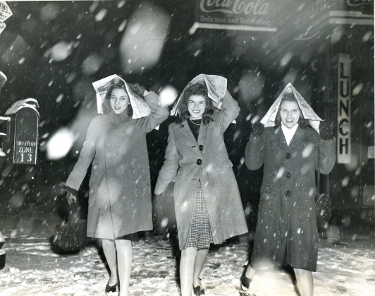 girls new york 1940s